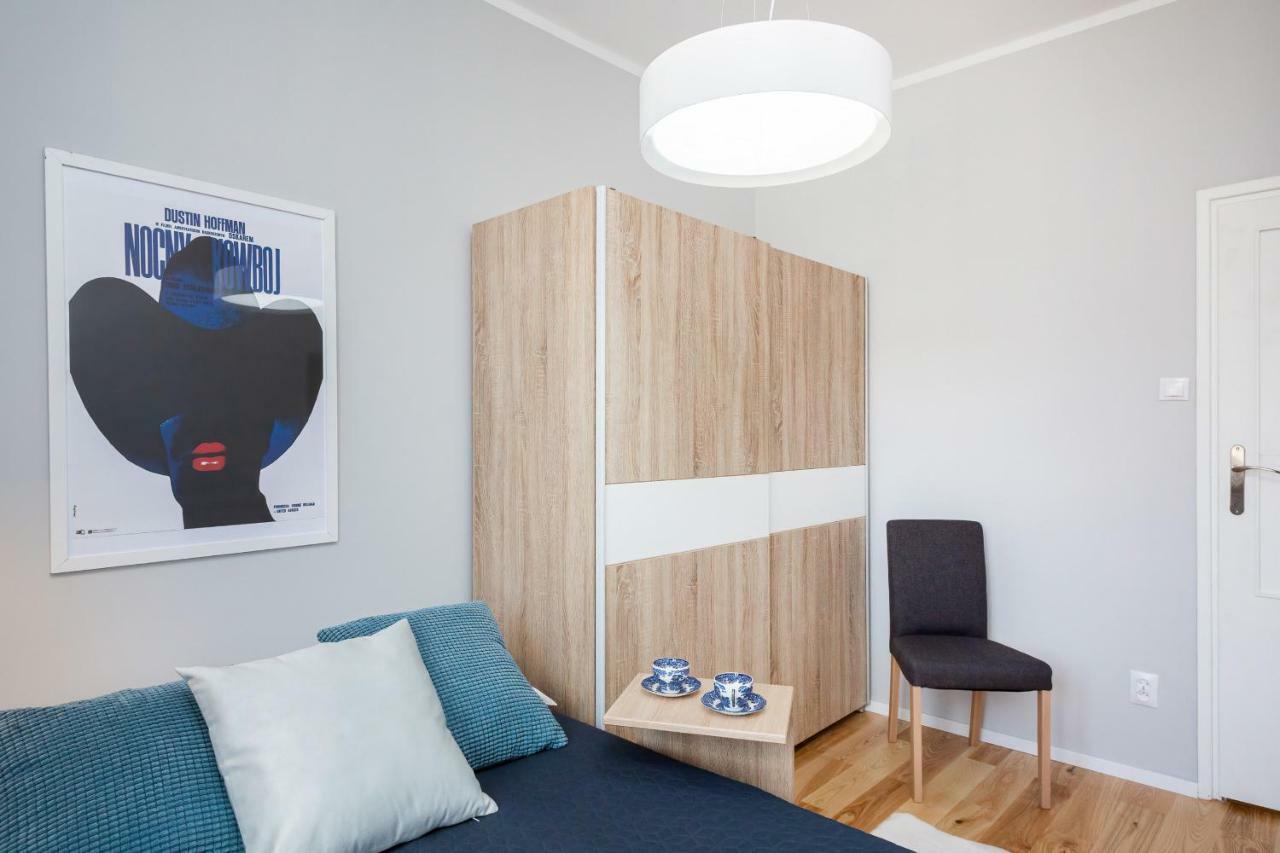 Center By Renters * Warschau